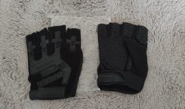 Handschuhe kurz in schwarz neu