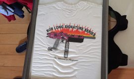 Bob Long signiture Series IRON MEN T-Shirt mit Bud Orr Unterschrift